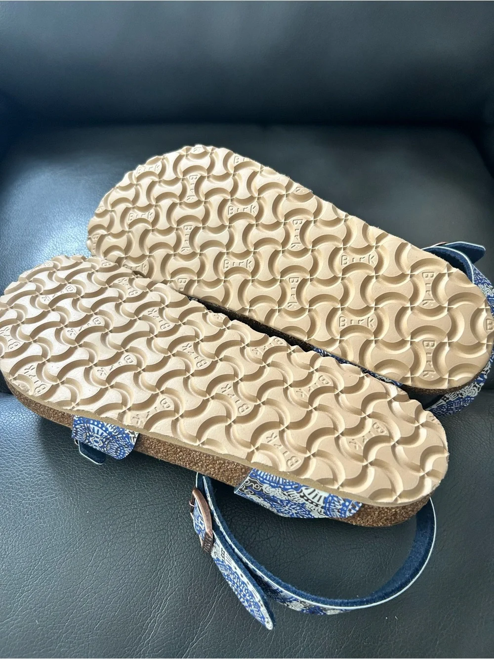 Yara Birkenstocks Rare Blue Print Size 40 - Picture 12 of 13